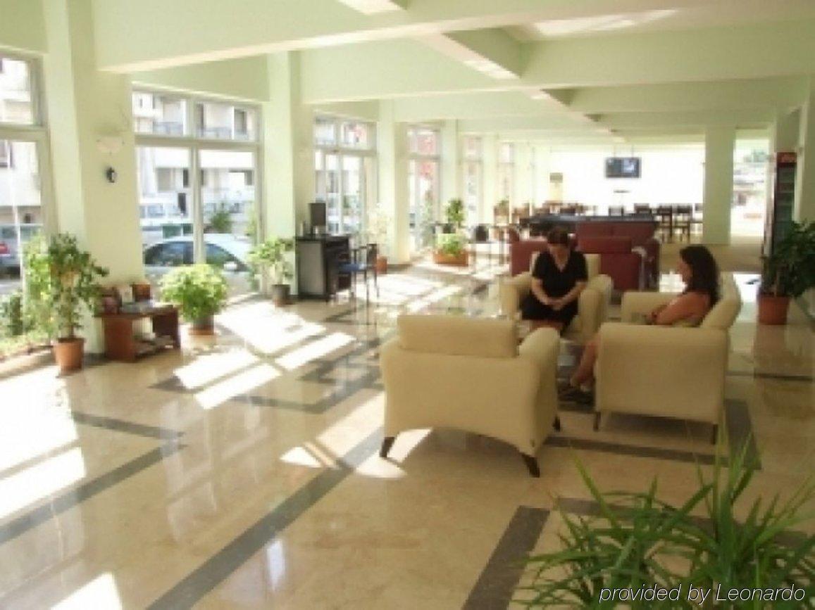 私日恩别墅酒店 Çeşme 内观 照片